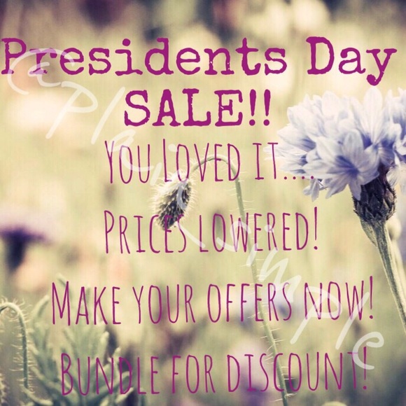 ❗️SOLD❗️Kate Spade ♠️ blue peacock Key Fob purse - Picture 7 of 8